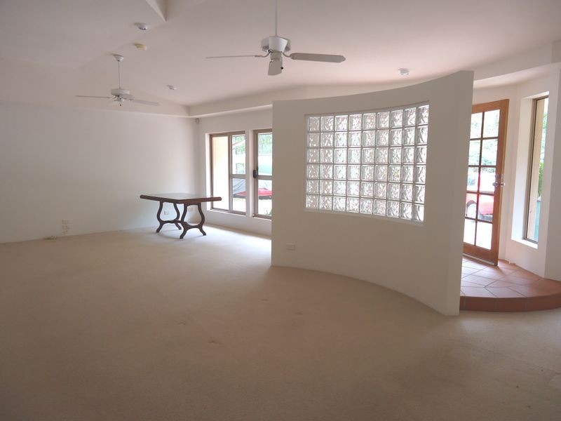 200 Crane Crescent, Nerang QLD 4211