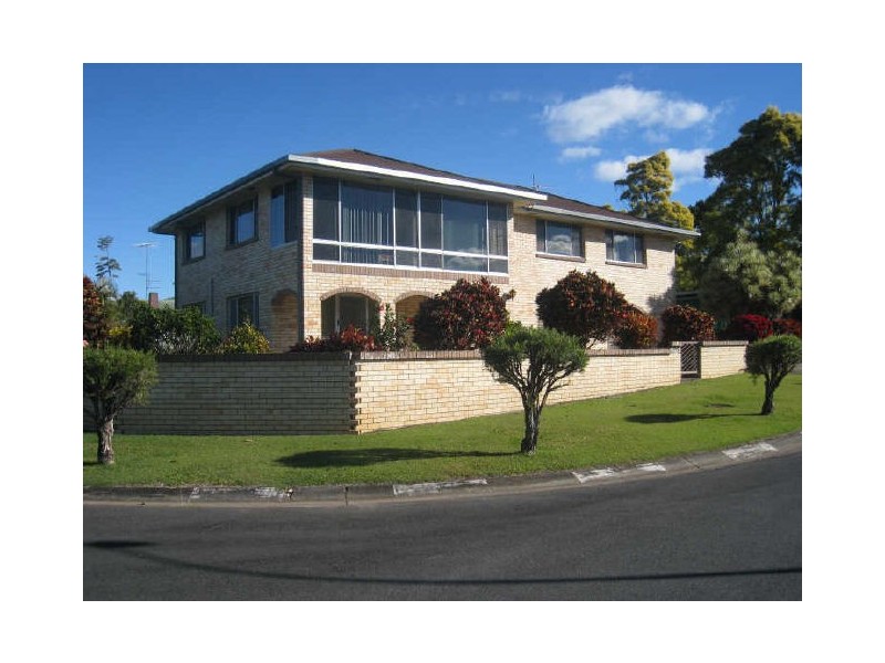 2 Maroong Crescent, Nerang QLD 4211