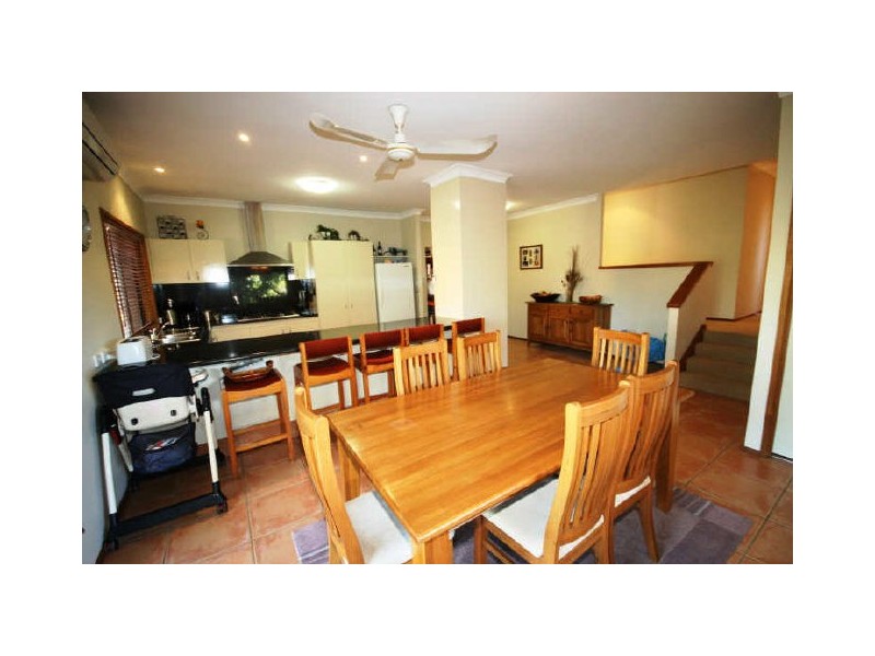 169 Alexander Drive, Highland Park QLD 4211