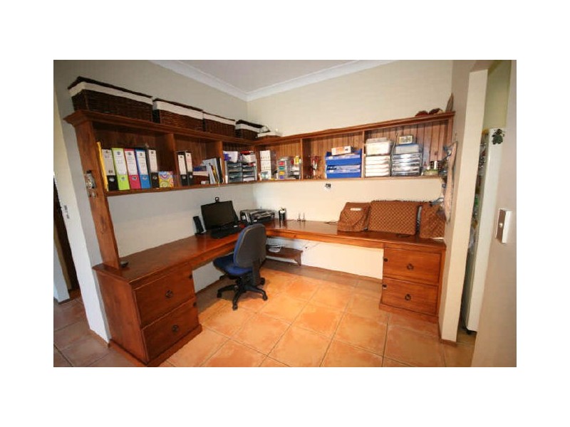 169 Alexander Drive, Highland Park QLD 4211