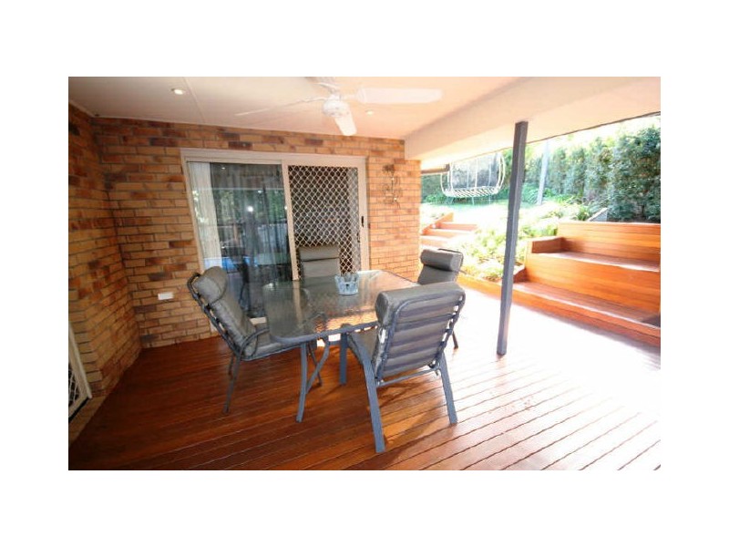 25 Piccadilly Place, Highland Park QLD 4211