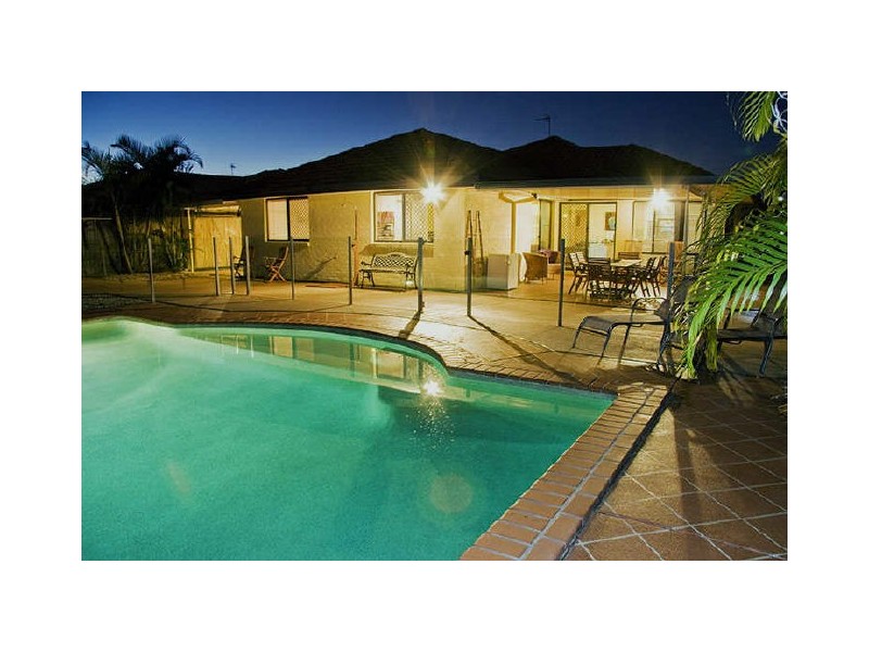 12 Camphor Wood Court, Robina QLD 4226