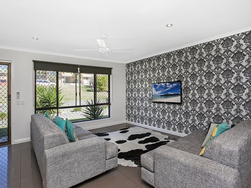 17 Orlando Court, Highland Park QLD 4211
