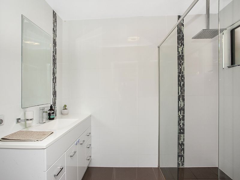 17 Orlando Court, Highland Park QLD 4211
