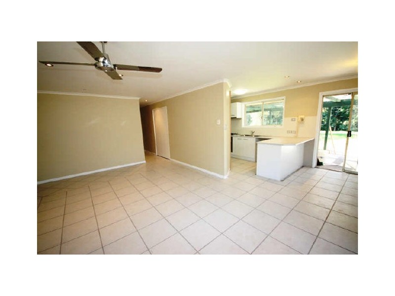 31 Orlando Court, Highland Park QLD 4211