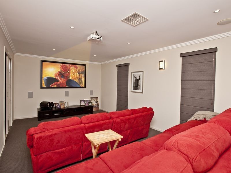 1050 Beaudesert-Nerang Road, Clagiraba QLD 4211