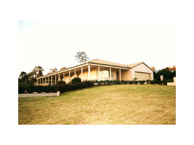 10 Pasture Place, Mount Nathan QLD 4211