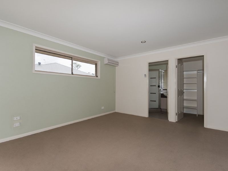 60 Silvereye Circuit, Gilston QLD 4211