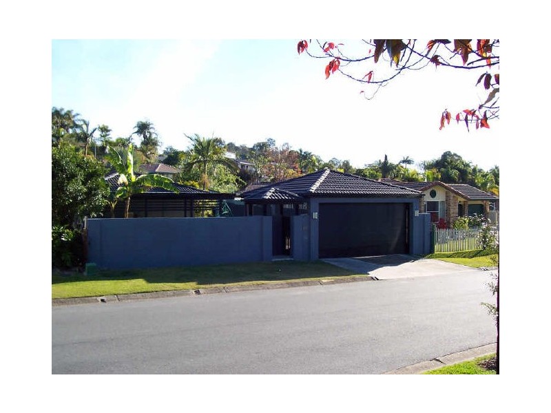 16 Angaston Avenue, Carrara QLD 4211