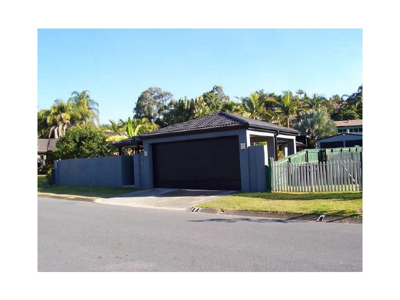 16 Angaston Avenue, Carrara QLD 4211