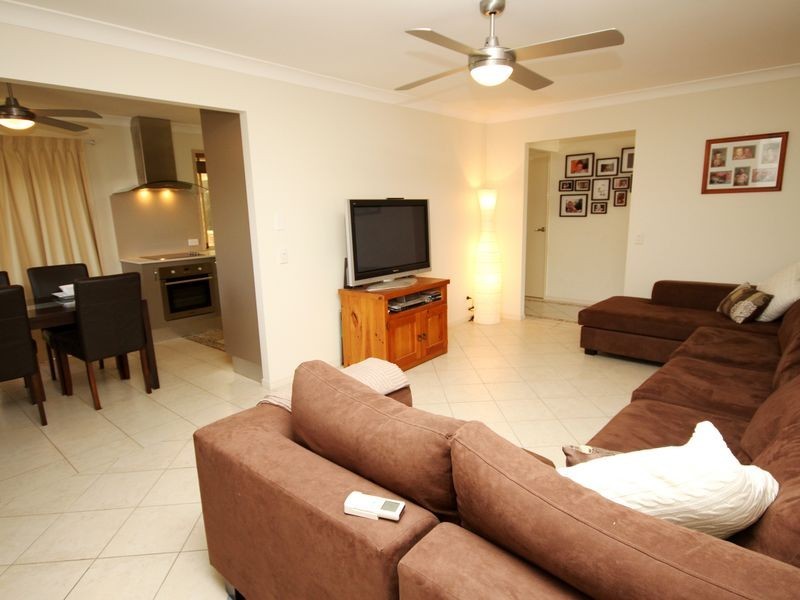 7 Glengarry Close, Highland Park QLD 4211