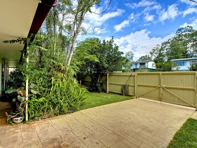 33 Mortensen Road, Nerang QLD 4211