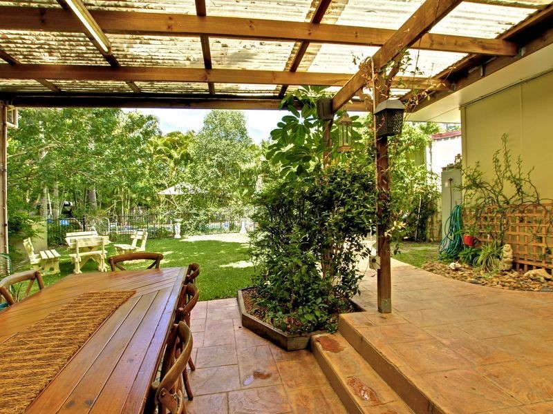 33 Mortensen Road, Nerang QLD 4211