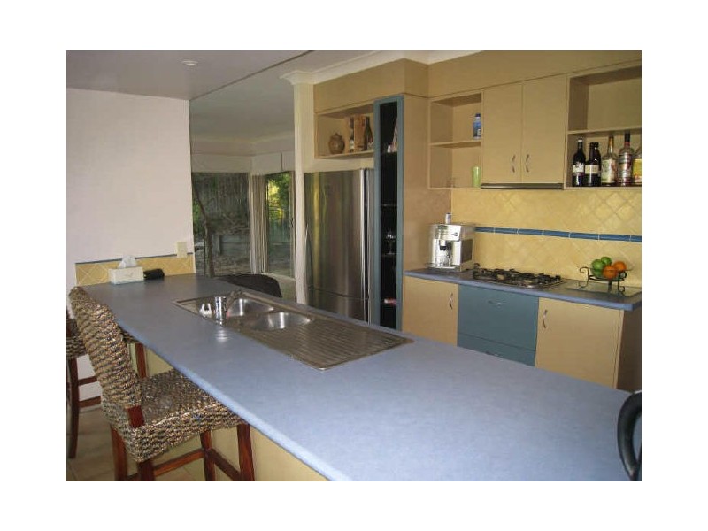 5 Berkley Court, Highland Park QLD 4211