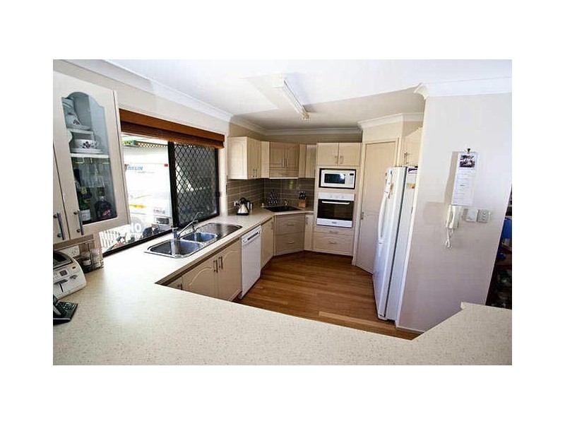 3 Kilmarnock Close, Highland Park QLD 4211