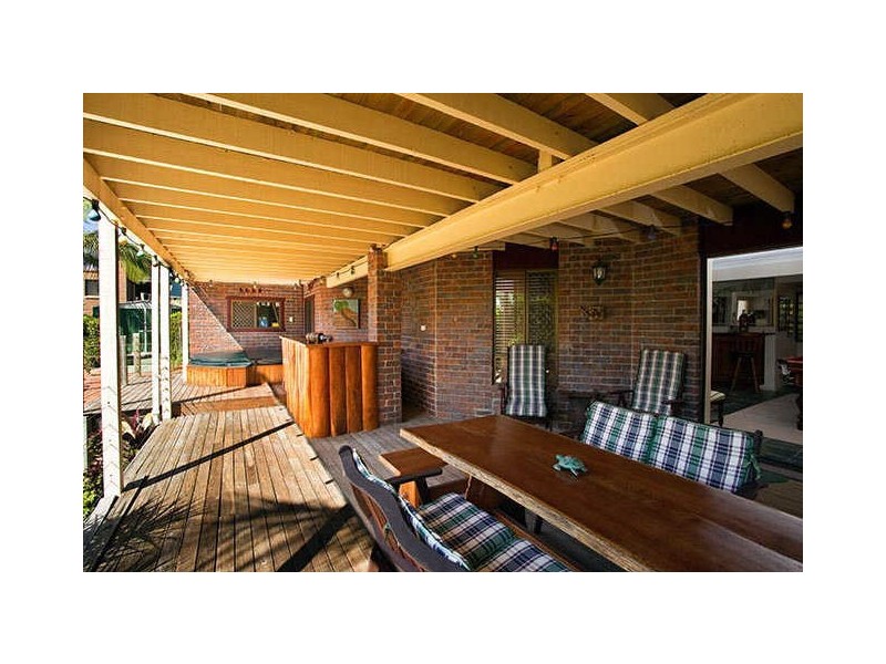 3 Kilmarnock Close, Highland Park QLD 4211