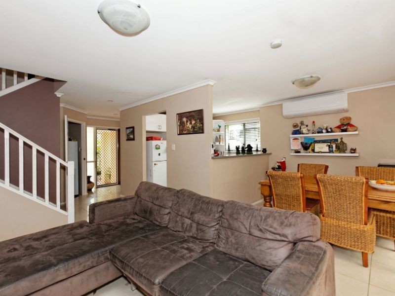 60/102 Alexander Drive, Highland Park QLD 4211