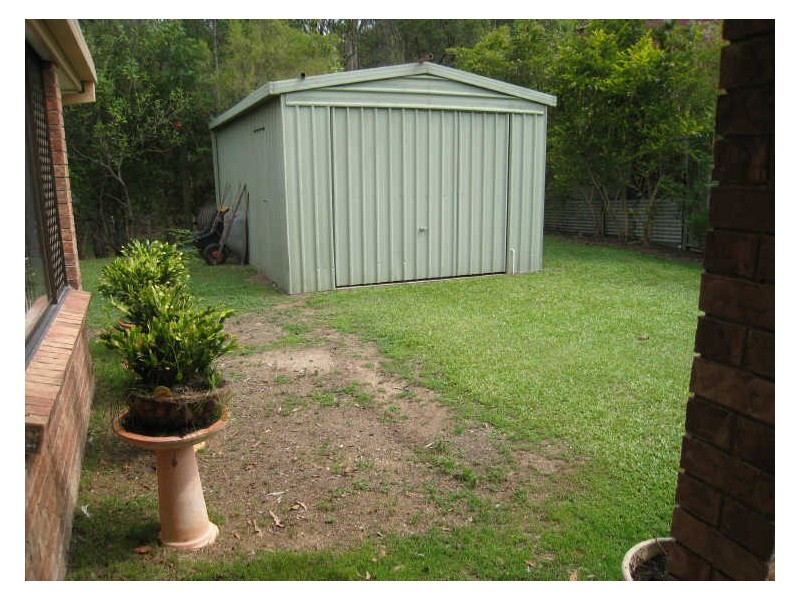 25 Josephine Terrace, Highland Park QLD 4211