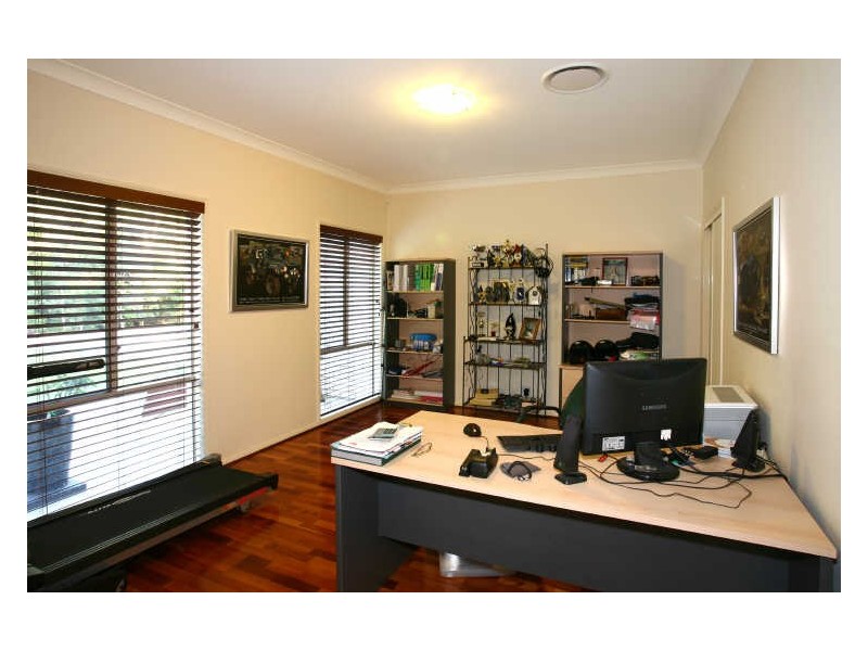 29 Venn Court, Mount Nathan QLD 4211