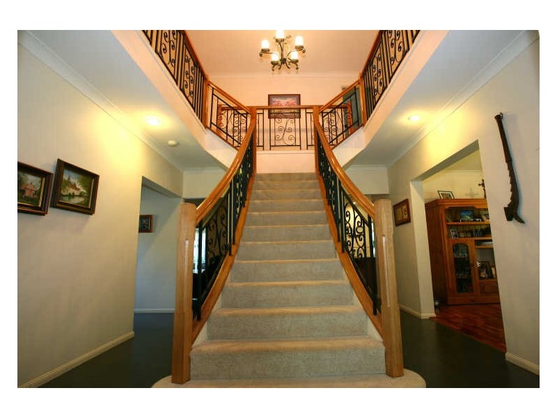 29 Venn Court, Mount Nathan QLD 4211