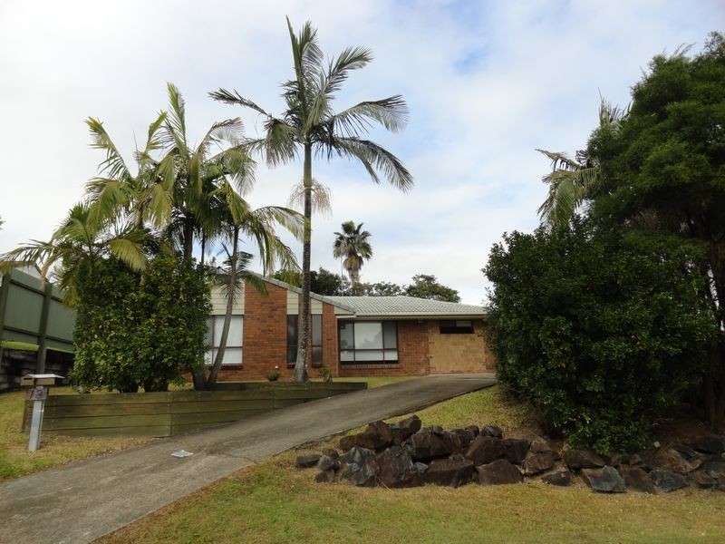 13 Richard Crescent, Highland Park QLD 4211