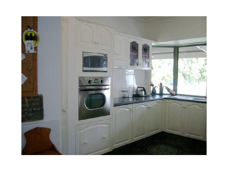 2 Yarraowee Drive, Nerang QLD 4211