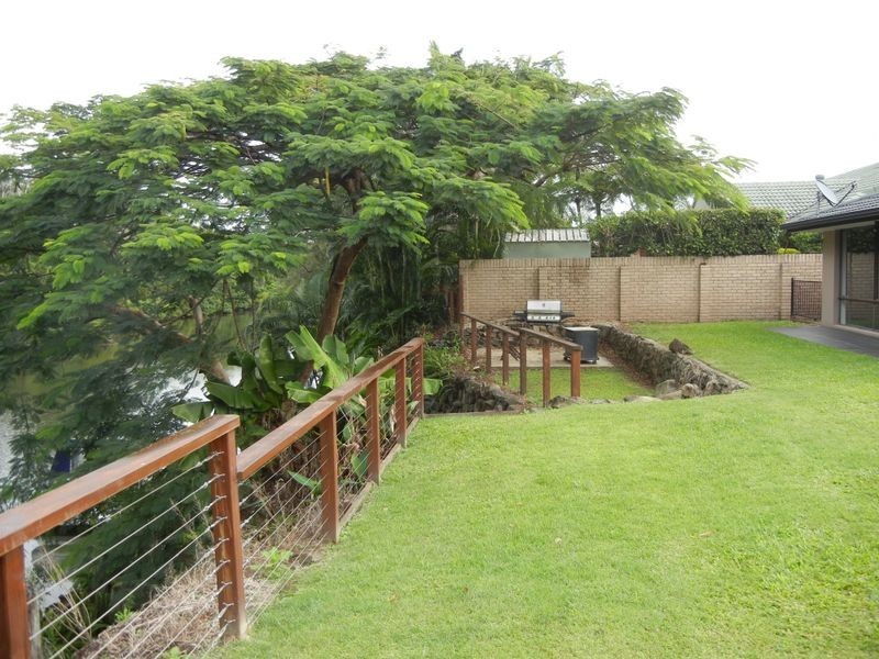 67 Nerang River Drive, Nerang QLD 4211