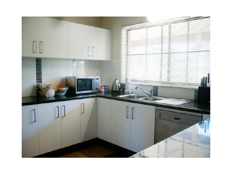 4 Yoolantie Court, Nerang QLD 4211