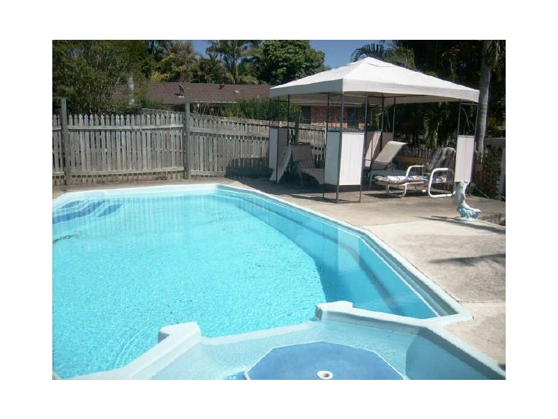 4 Yoolantie Court, Nerang QLD 4211