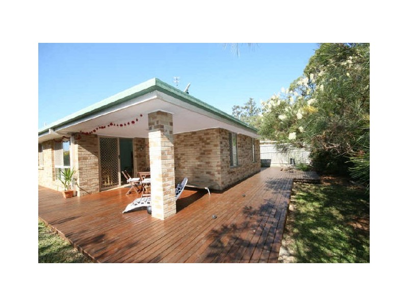 8 Rossmore Street, Nerang QLD 4211