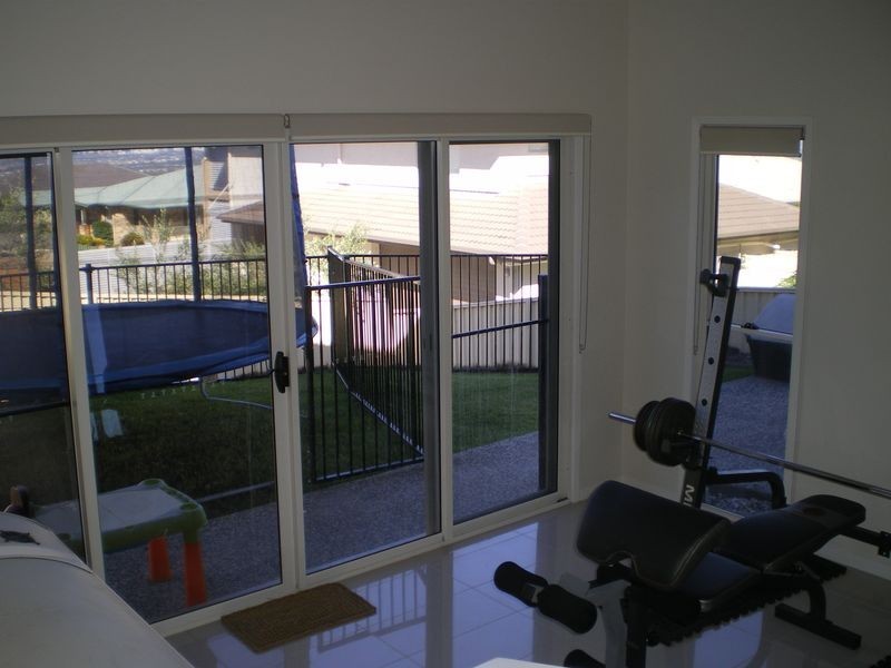 9 Chevron Rise, Highland Park QLD 4211