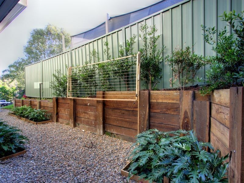 24 Alison Road, Carrara QLD 4211