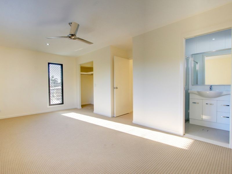 24 Alison Road, Carrara QLD 4211