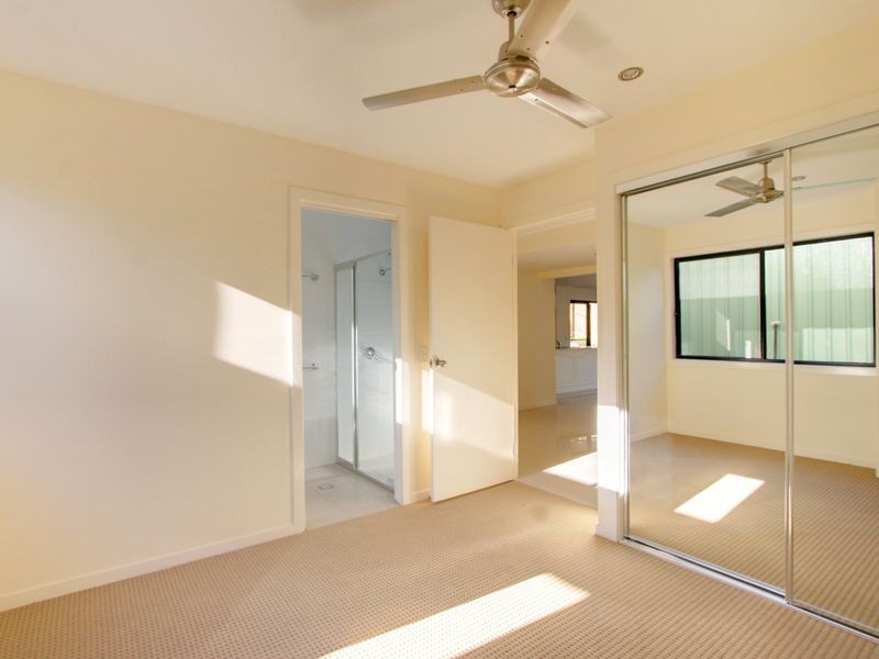24 Alison Road, Carrara QLD 4211