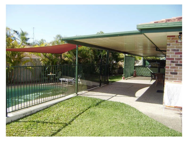 5 Paladin Court, Nerang QLD 4211