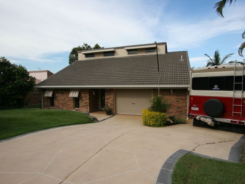 5 Kilmarnock Close, Highland Park QLD 4211