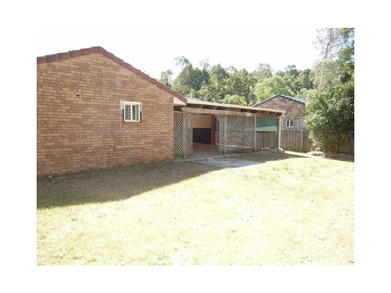 25 Kenneth Drive, Highland Park QLD 4211