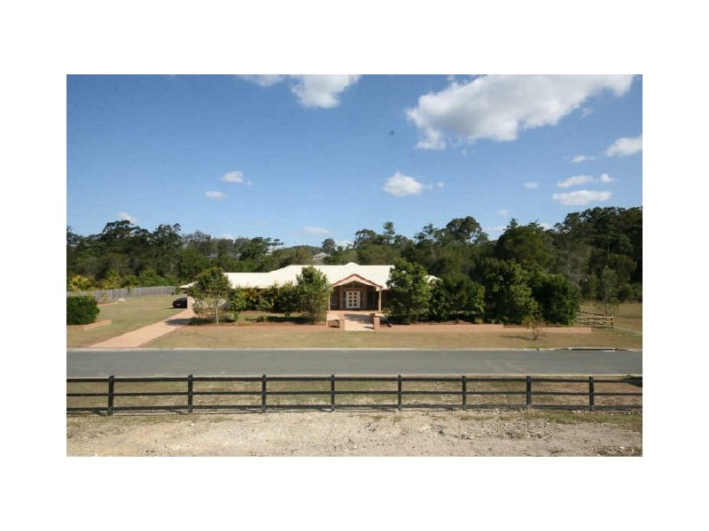 50 Pasture Place, Mount Nathan QLD 4211