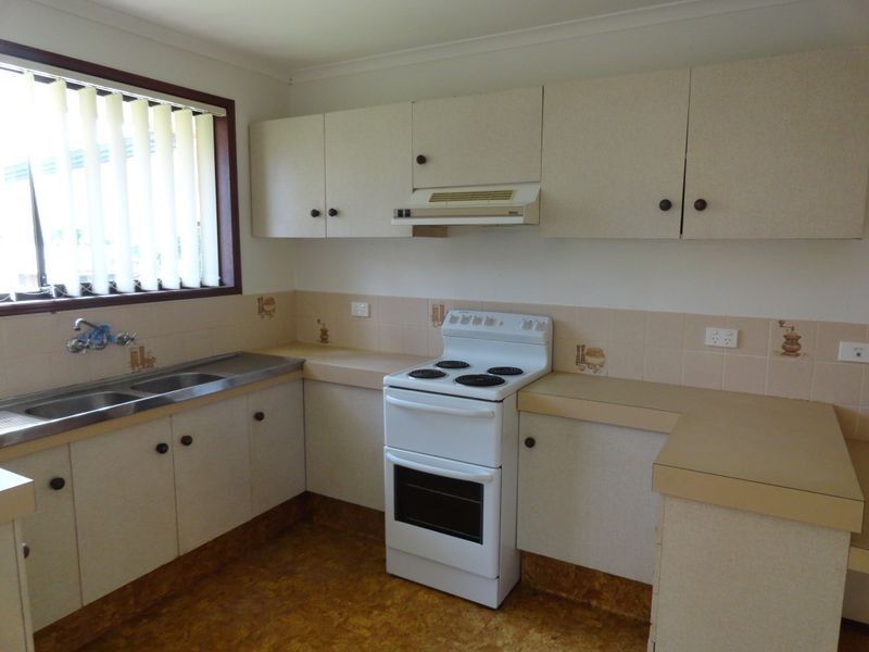 33 Dugandan Street, Nerang QLD 4211
