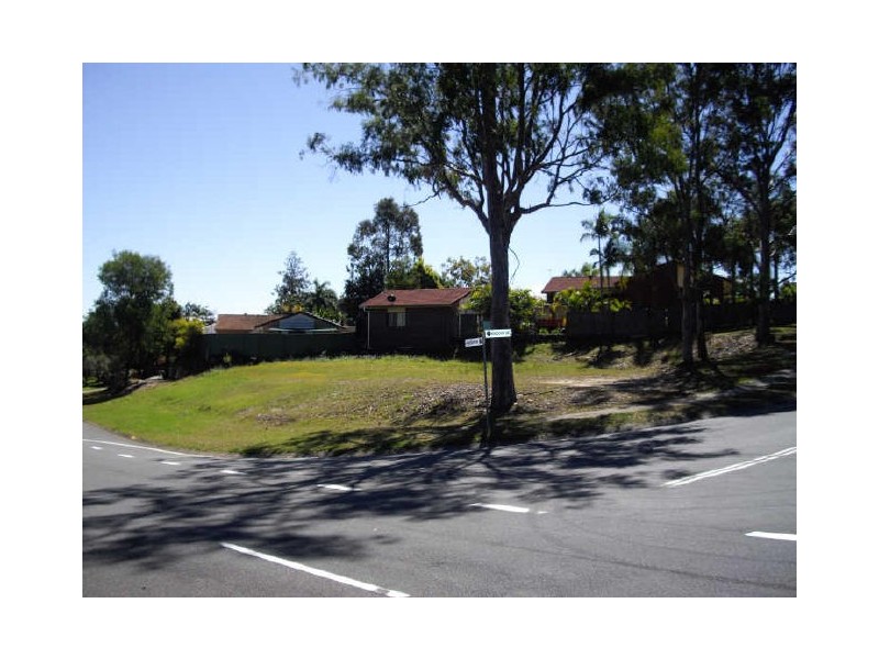 24 Alison Road, Carrara QLD 4211