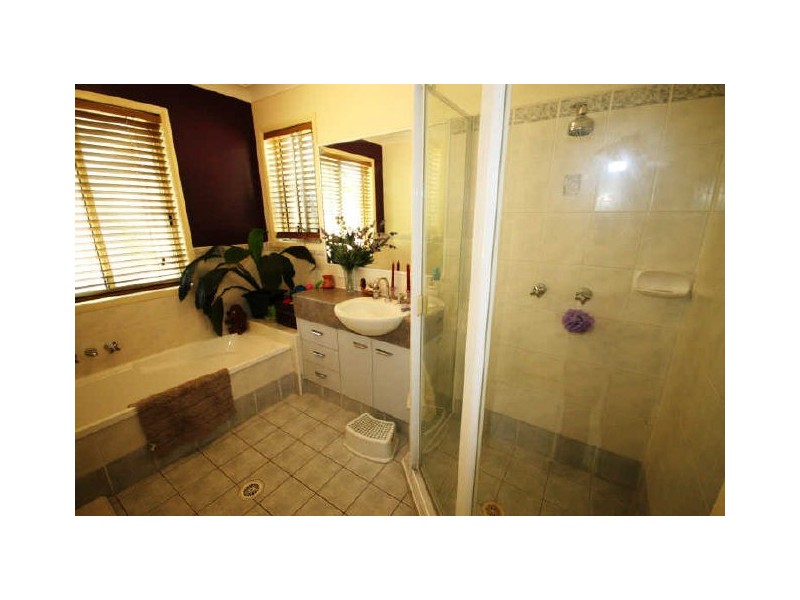 71 Paddington Drive, Carrara QLD 4211