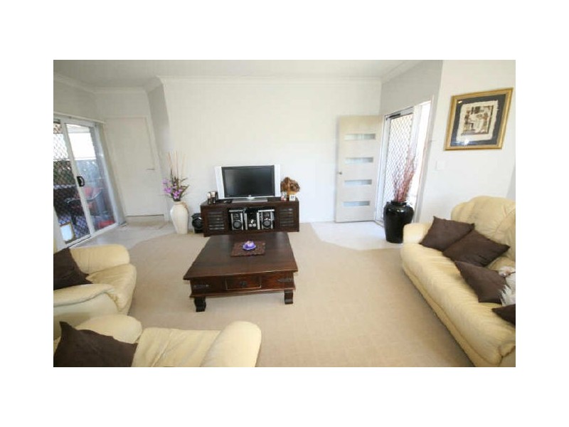 11B Abbey Rose Way, Nerang QLD 4211