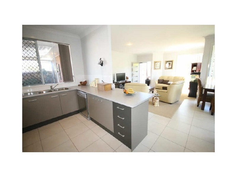 11B Abbey Rose Way, Nerang QLD 4211