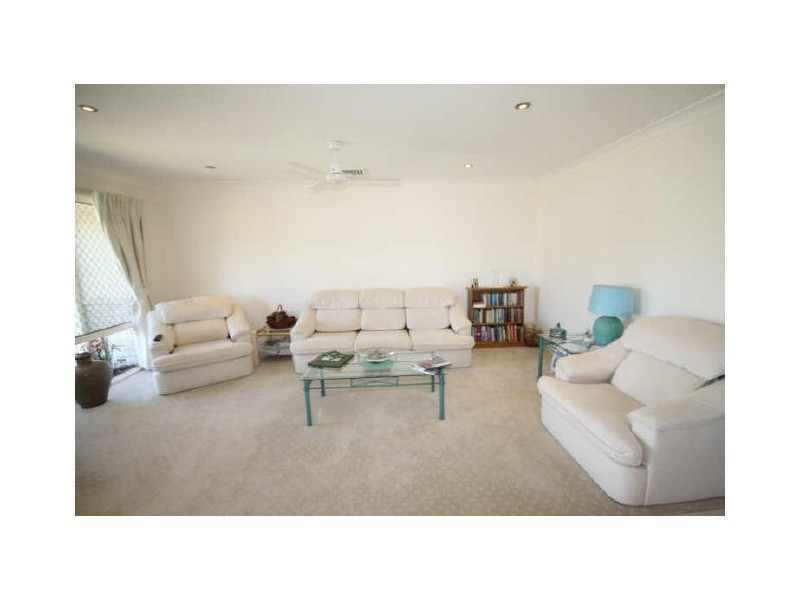 9 Abbey Rose Way, Nerang QLD 4211