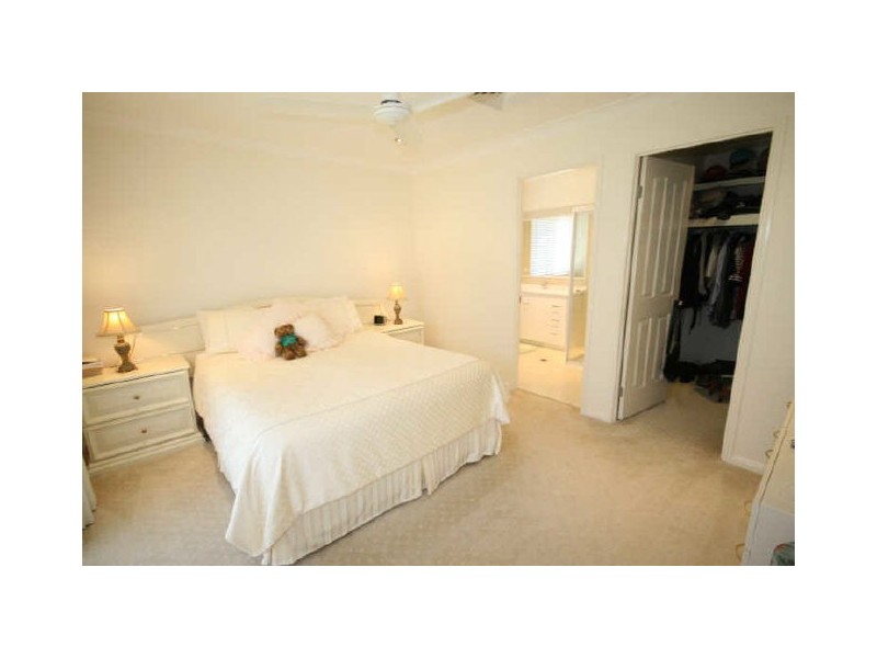 9 Abbey Rose Way, Nerang QLD 4211