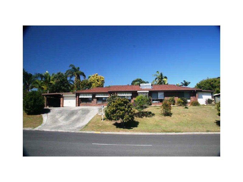 12 Whitian Drive, Carrara QLD 4211