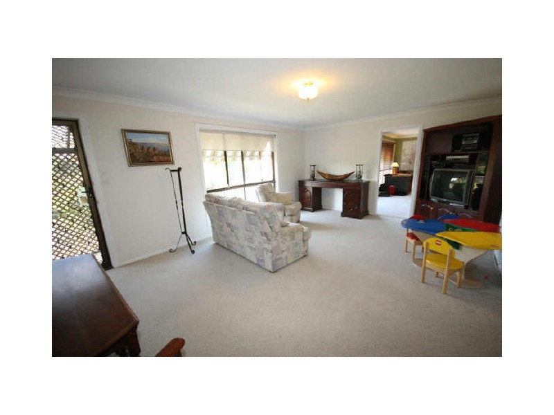 12 Whitian Drive, Carrara QLD 4211