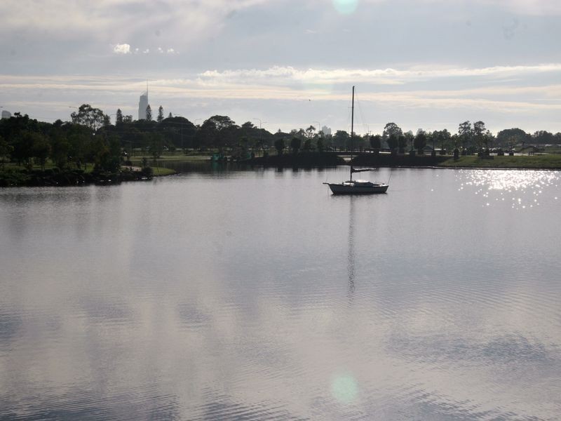 5027 Emerald Islands Drive, Carrara QLD 4211