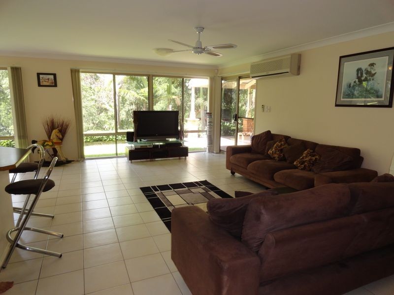 19 Rokeby Court, Nerang QLD 4211