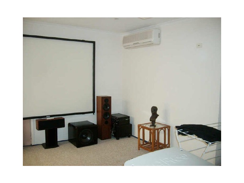 23 Merloo Drive, Nerang QLD 4211